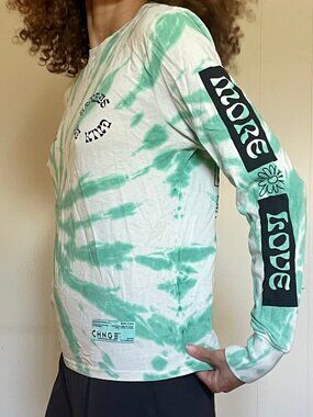 CHNGE Love More Rare Cuffed L/S T-Shirt (Green Spiral TD)